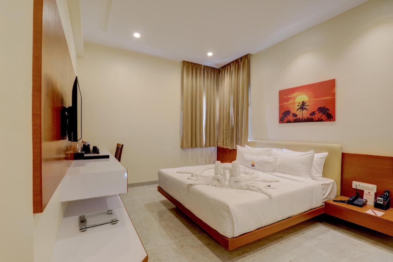 Myspace Tattwa Grand Yelahanka エクステリア 写真