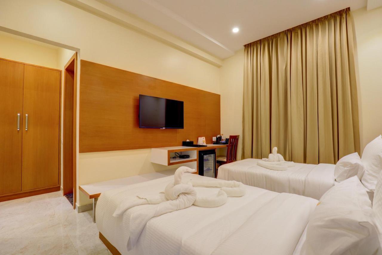 Myspace Tattwa Grand Yelahanka エクステリア 写真